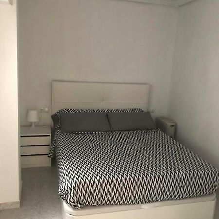 Modern Beach Apartment Torrevieja Ngoại thất bức ảnh