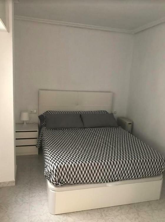 Modern Beach Apartment Torrevieja Ngoại thất bức ảnh